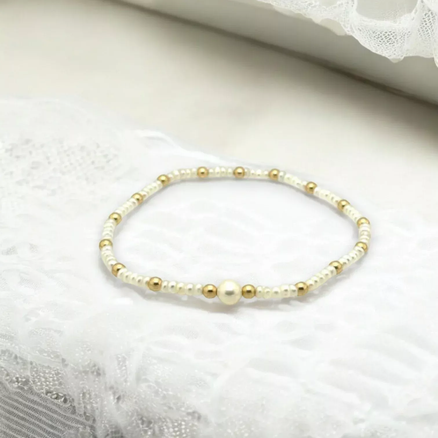 "ARIA" Gold Filled and Freshwater Pearl Ball Beaded Stretch Bracelet