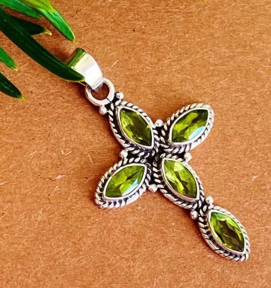 peridot-silver-cross Peridot Silver Cross