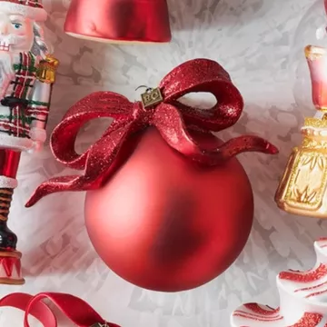 raz-eric-cortina-5-5-red-ribbon-ball-glass-christmas-ornament-4624917 Raz Eric Cortina 5.5" Red Ribbon Ball Glass Christmas Ornament 4624917