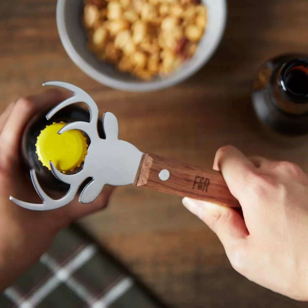 stag-bottle-opener Stag Bottle Opener
